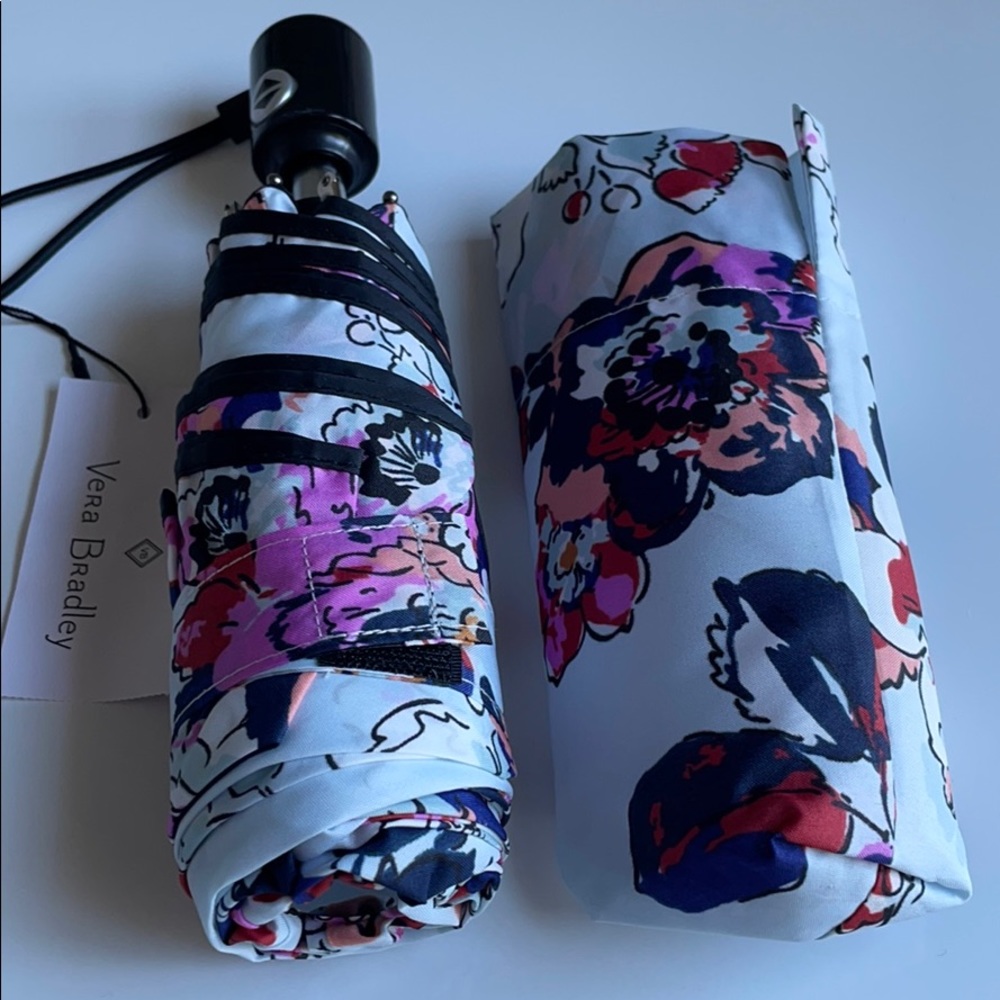 Vera Bradley (Exuberant Floral) Auto Mini Umbrella